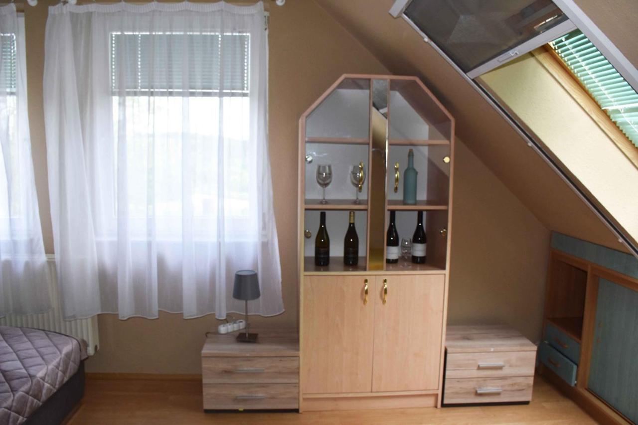 צ'רסגטומאי Pilikan Apartments - Park, Agroturism, Vineyard & Farm מראה חיצוני תמונה